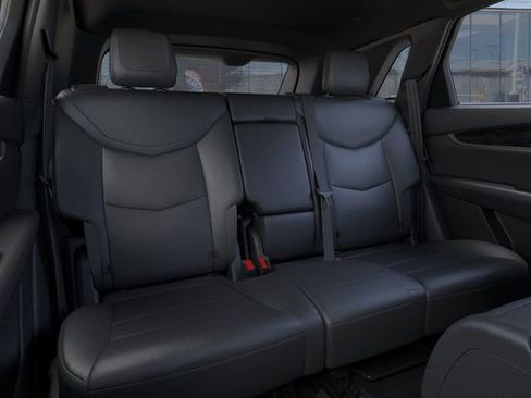 New 2026 Cadillac XT5 Premium Luxury w/ LPO, Floor Liner Package AWD/4WD image 17