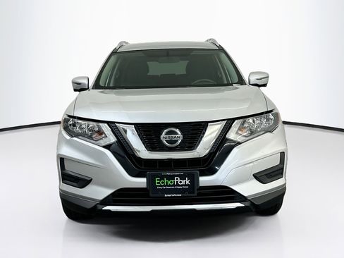 Used 2018 Nissan Rogue SV w/ Premium Package AWD/4WD image 2