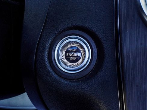 Used 2022 Mercedes-Benz C 300 4MATIC Cabriolet image 23