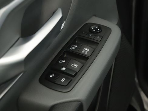 Used 2021 RAM 1500 Big Horn AWD/4WD image 7