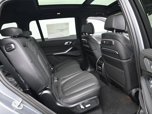 New 2027 BMW X7 M60i AWD/4WD image 31
