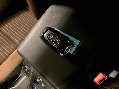 Certified 2023 Ford Bronco Outer Banks image 27