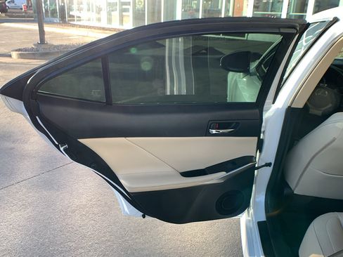 Used 2014 Lexus IS 250 image 17