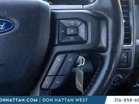 Used 2017 Ford F150 XLT w/ Equipment Group 302A Luxury AWD/4WD image 10