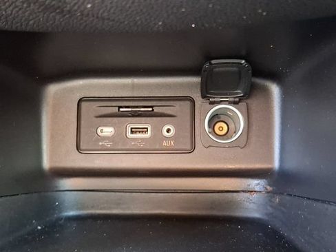 Certified 2024 Chevrolet Equinox RS AWD/4WD image 25