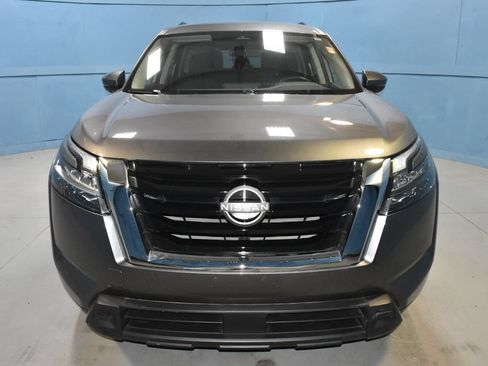 Certified 2025 Nissan Pathfinder SV AWD/4WD image 22