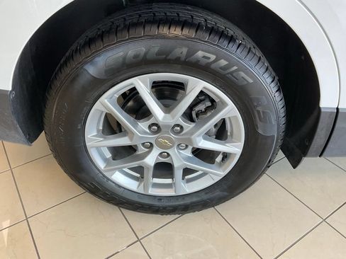 Used 2024 Chevrolet Equinox LT AWD/4WD image 8
