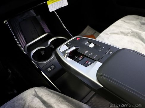 Used 2026 BMW X1 xDrive28i image 14