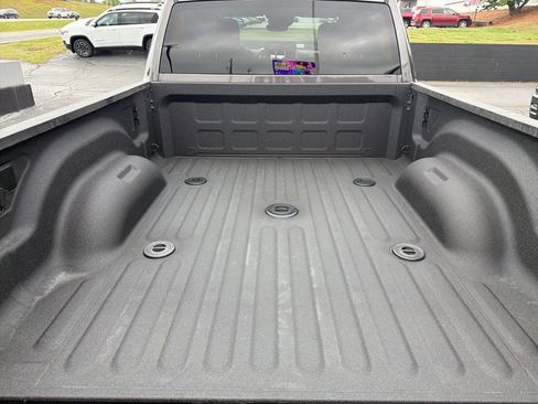 New 2026 RAM 2500 Big Horn AWD/4WD image 19
