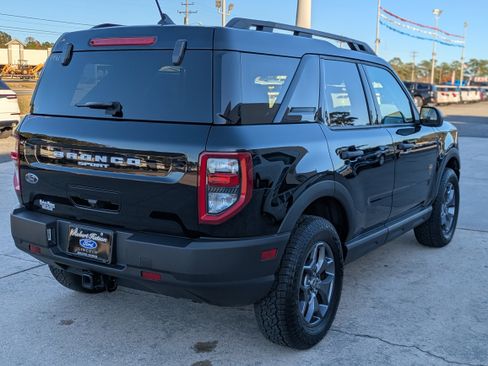 Used 2024 Ford Bronco Sport Badlands image 6