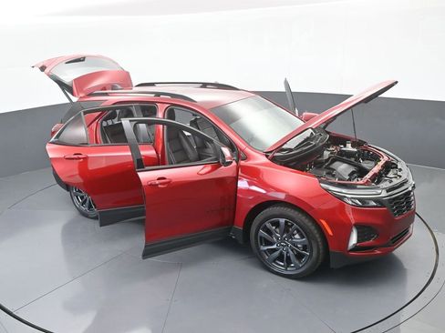 Used 2022 Chevrolet Equinox RS w/ RS Leather Package image 82