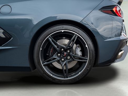 Used 2020 Chevrolet Corvette Stingray Premium Conv w/ 3LT Preferred Equipment Group RWD image 10