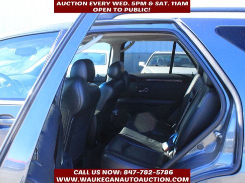 Used 2008 Cadillac SRX AWD image 7