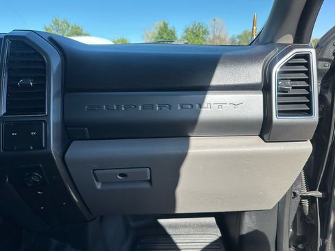 Used 2018 Ford F250 XLT w/ XLT Value Package AWD/4WD image 22