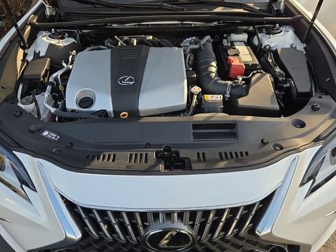 Certified 2024 Lexus ES 350 w/ Premium Package image 29
