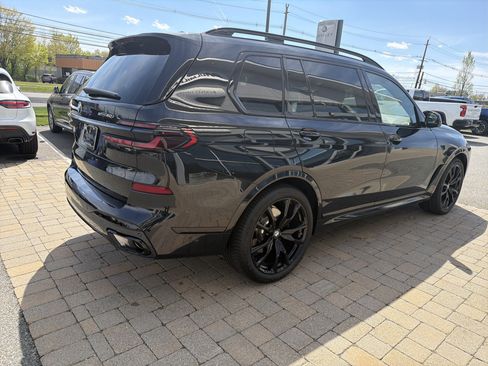 Used 2025 BMW X7 xDrive40i w/ Executive Package AWD/4WD image 17