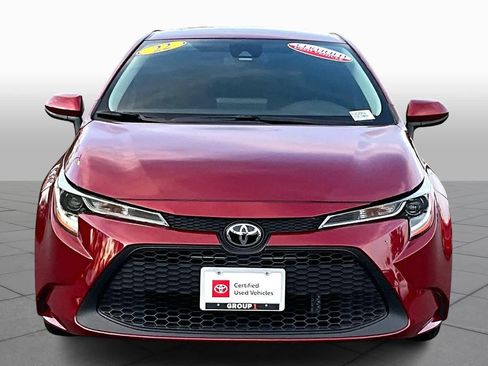 Certified 2022 Toyota Corolla LE image 4