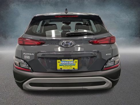 Certified 2023 Hyundai Kona SE AWD/4WD image 5