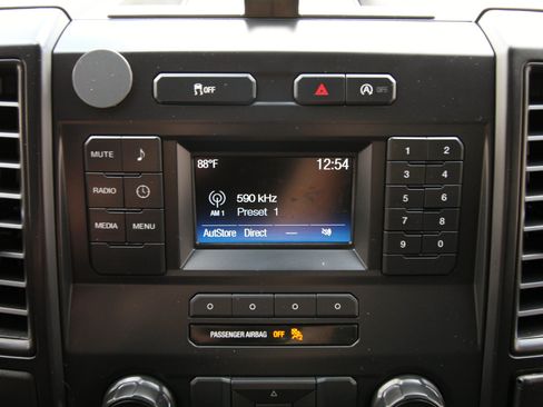 Used 2019 Ford F150 XL w/ XL Power Equipment Group RWD image 27