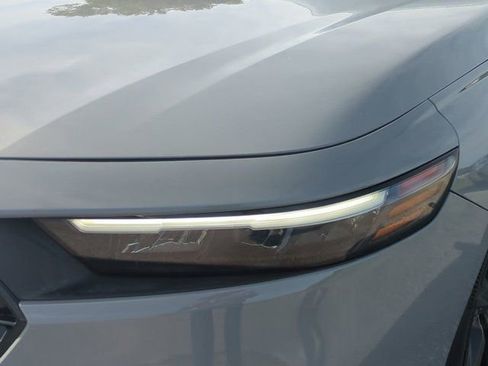 Used 2024 Honda Accord Sport image 9
