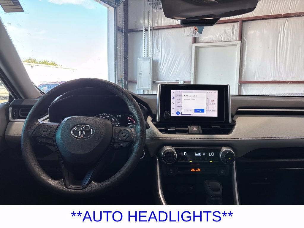 Used 2023 Toyota RAV4 XLE w/ Convenience Package FWD image 10