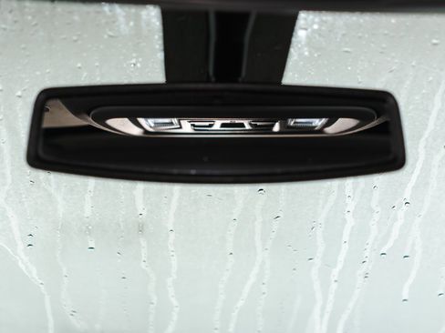 Used 2023 GMC Sierra 2500 SLT w/ SLT Convenience Package image 22