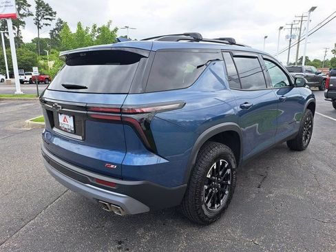 Used 2026 Chevrolet Traverse Z71 w/ Driver Confidence Package AWD/4WD image 8