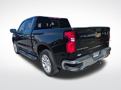 Used 2024 Chevrolet Silverado 1500 LTZ w/ LTZ Premium Package AWD/4WD image 3