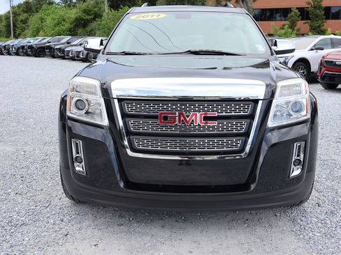 Used 2011 GMC Terrain SLT w/ LPO, Protection Package AWD/4WD image 8