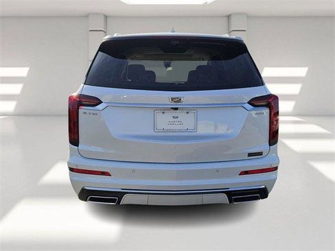 New 2025 Cadillac XT6 Premium Luxury w/ Technology Package image 4