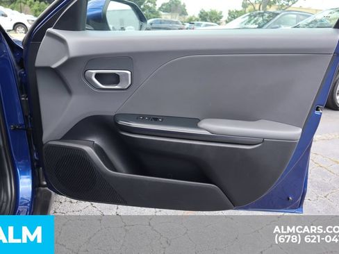 Used 2025 Kia K4 FWD image 27