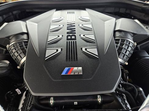 New 2026 BMW X7 M60i image 34
