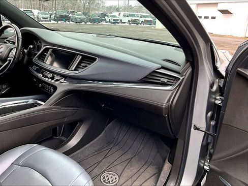 Used 2023 Buick Enclave Essence w/ Experience Buick Package image 13