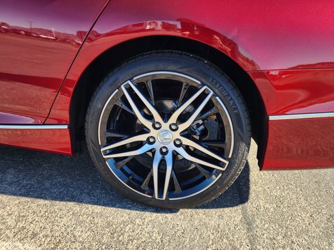 Used 2022 Honda Accord Touring image 8