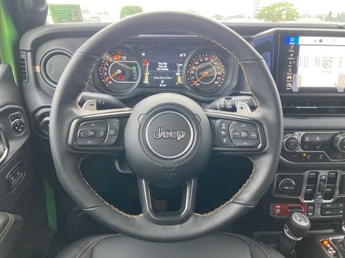 New 2025 Jeep Wrangler Unlimited Rubicon 392 image 15