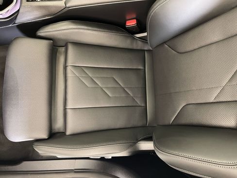 Used 2025 BMW X3 xDrive30i w/ Premium Package image 24