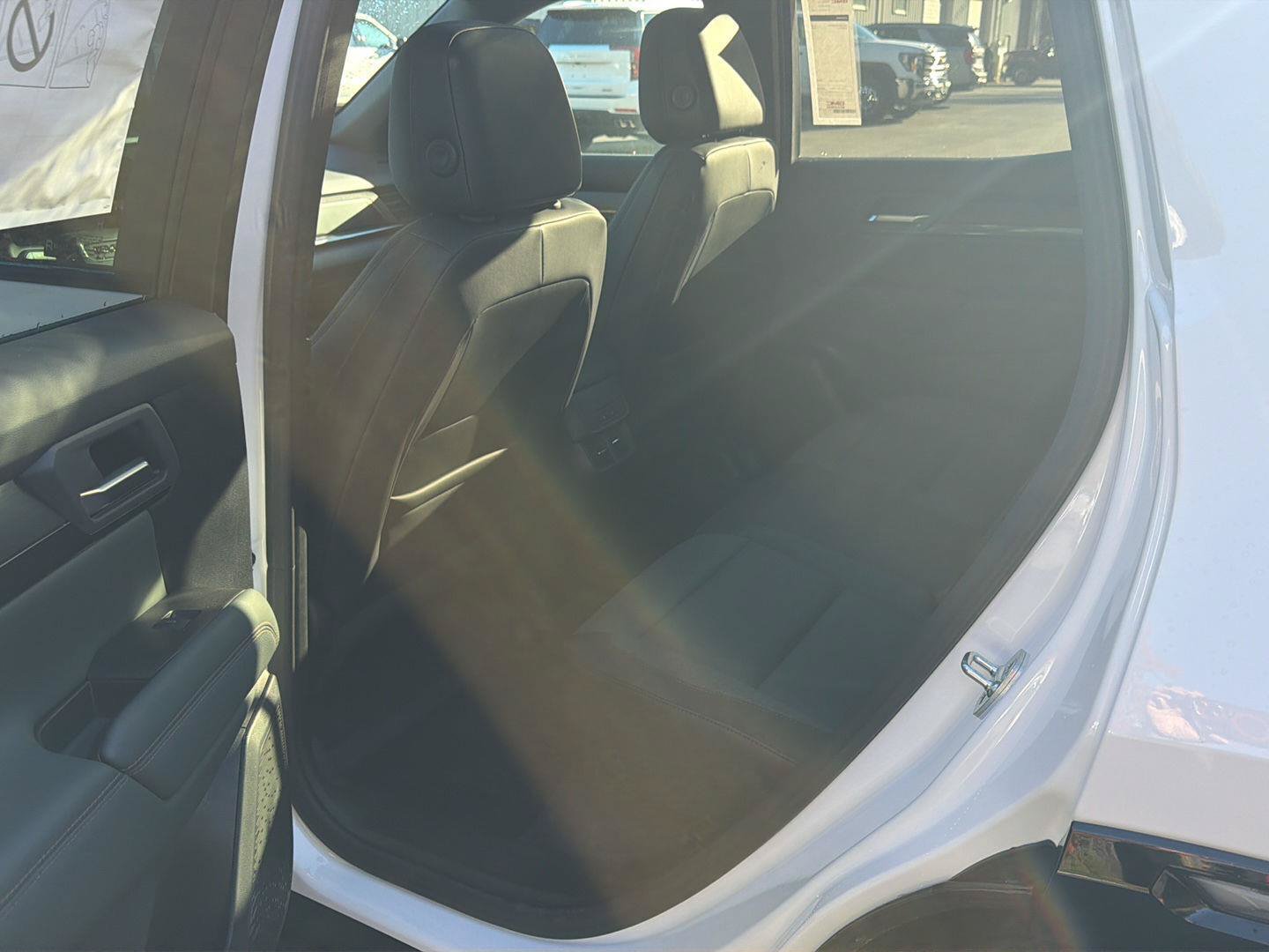 New 2027 GMC Terrain AT4 w/ Convenience Package III AWD/4WD image 17