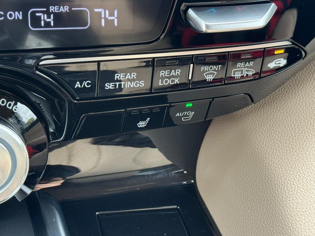 Certified 2026 Acura MDX SH-AWD image 29