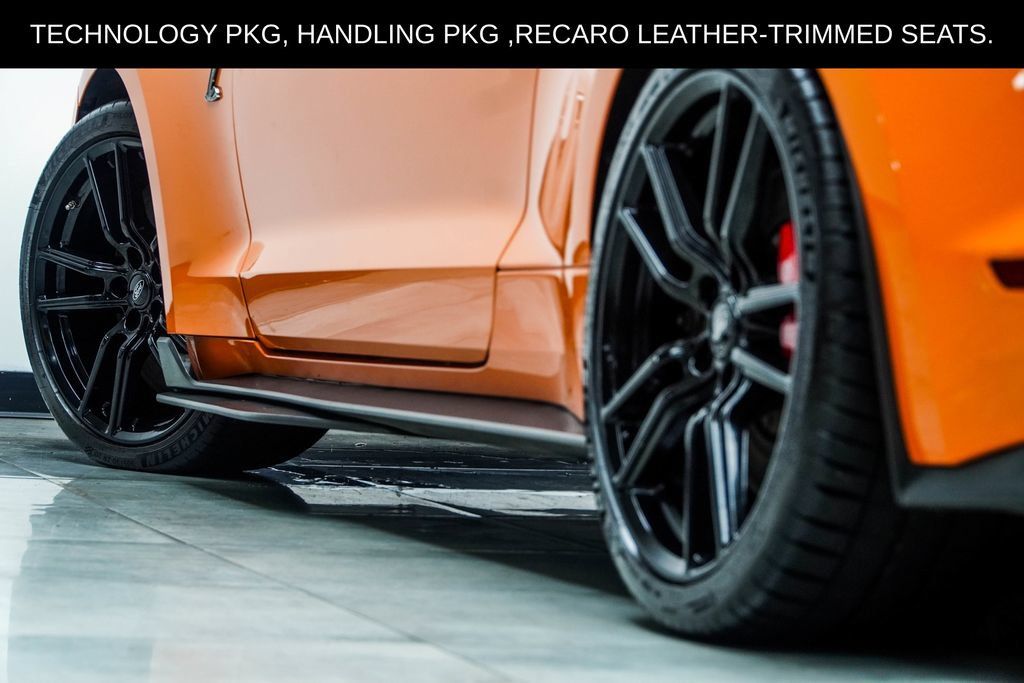 Used 2021 Ford Mustang Shelby GT500 w/ Technology Package RWD image 24
