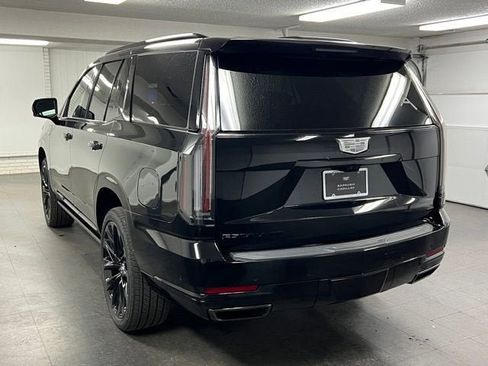 New 2026 Cadillac Escalade Platinum Sport w/ LPO, ONYX Package AWD/4WD image 3