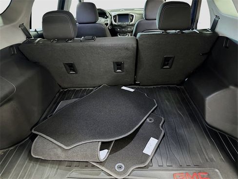 Used 2022 GMC Terrain SLE w/ Driver Convenience Package image 28