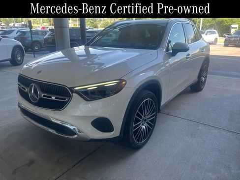 Certified 2023 Mercedes-Benz GLC 300 4MATIC image 2
