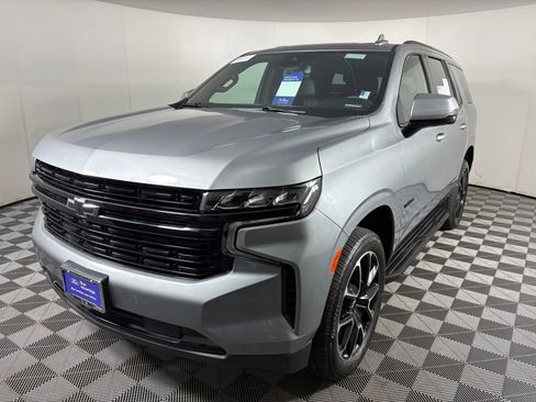 Used 2024 Chevrolet Tahoe RST w/ Luxury Package image 3