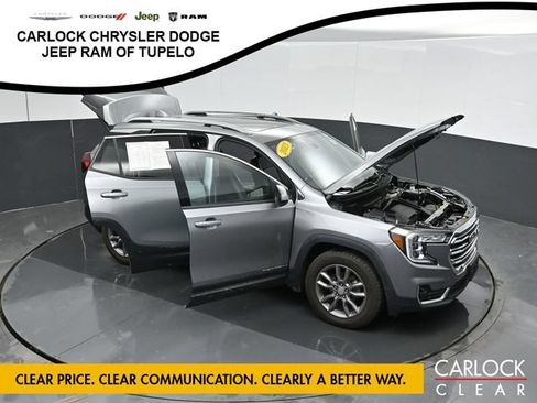 Used 2023 GMC Terrain SLT w/ LPO, Floor Liner Package AWD/4WD image 66