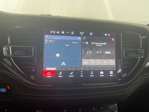 Used 2023 Dodge Durango R/T w/ Hemi Orange Plus Package image 68