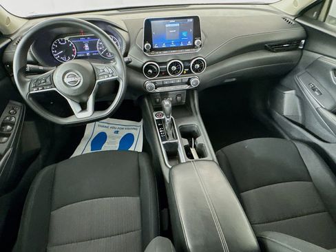 Used 2024 Nissan Sentra SV FWD image 25