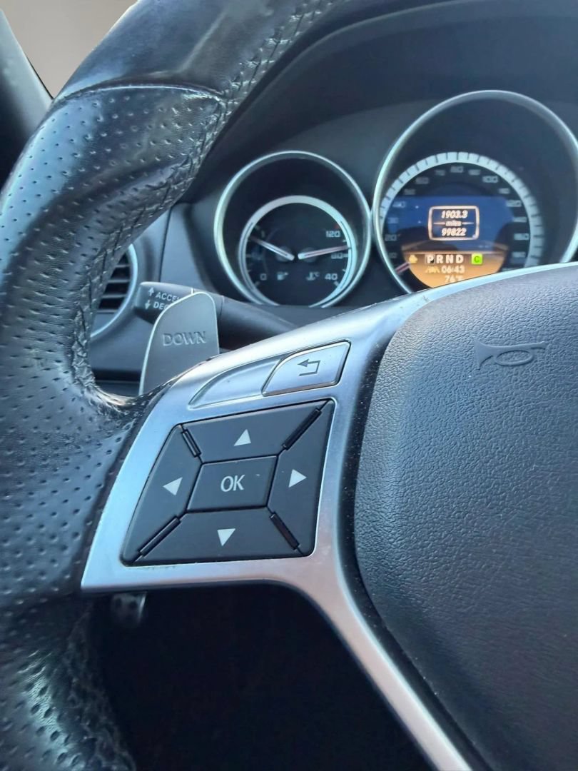 Used 2012 Mercedes-Benz C 63 AMG Sedan image 22
