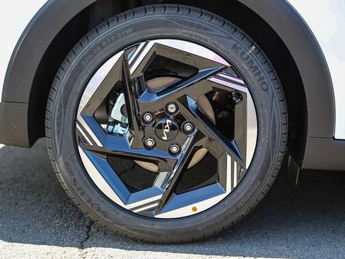 New 2026 Kia K4 EX image 12