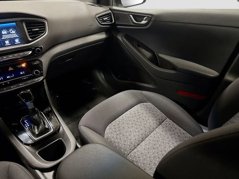 Used 2019 Hyundai Ioniq Blue image 27