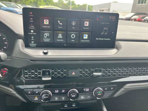 Used 2024 Honda Accord Touring image 28